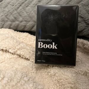 Commodity Book Fragrance